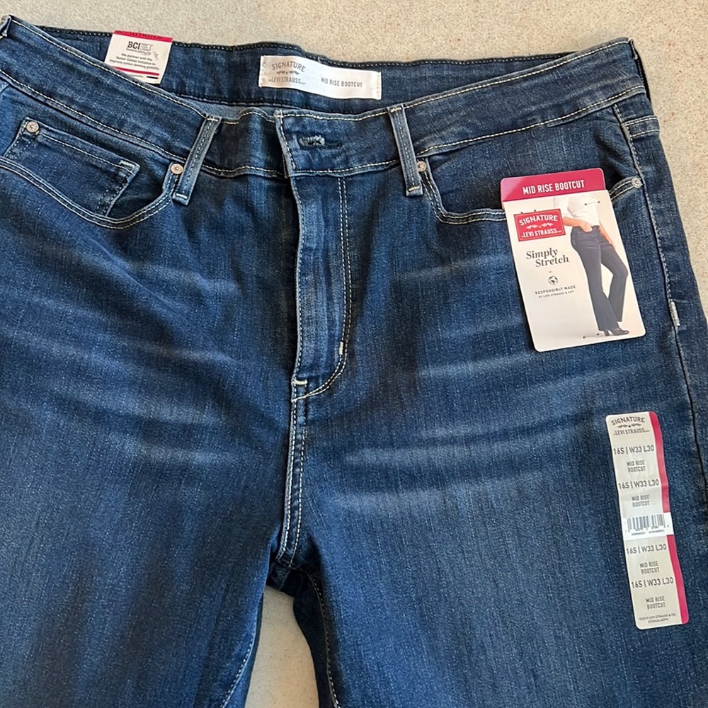Levi’s Boot Cut Jeans